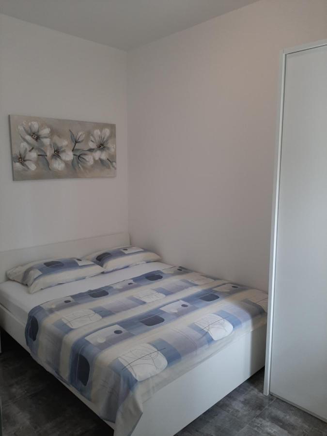 Cvita Apartment Vodice Luaran gambar
